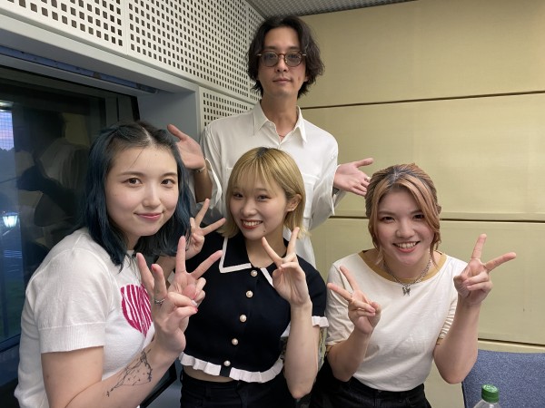 TRiDENTのSERINAさんASAKAさんNAGISAさん登場！渡部秀と不思議なトークが展開？？？