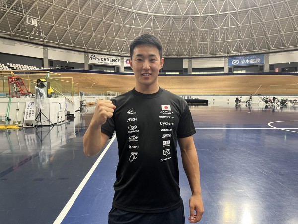 自転車競技・中野慎詞選手≪Cheer Up Station～route de paris～≫