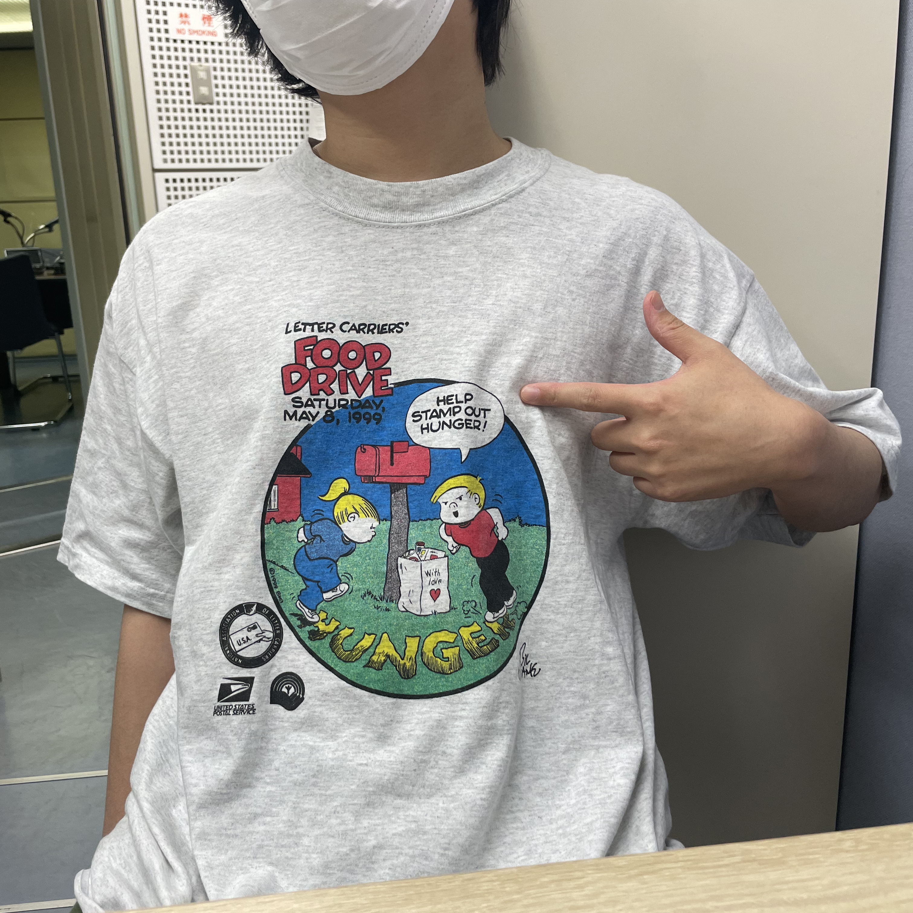 クリープハイプ 手 Tシャツ 尾崎世界観