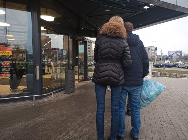 9月23日(金)リトアニア「プラスチック製ビニール袋の削減」