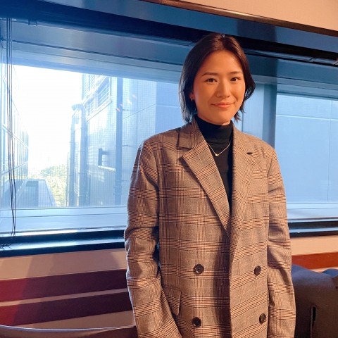 露木しいなさんが考える「普段、手に取る商品を知ること」