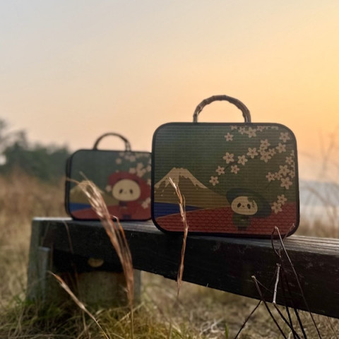 #72 『お買いものパンダ 染め畳バンブーバッグ』