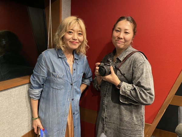 一瞬を捉える写真の魅力。井筒さんが感じる被写体としての新井の存在感とは？