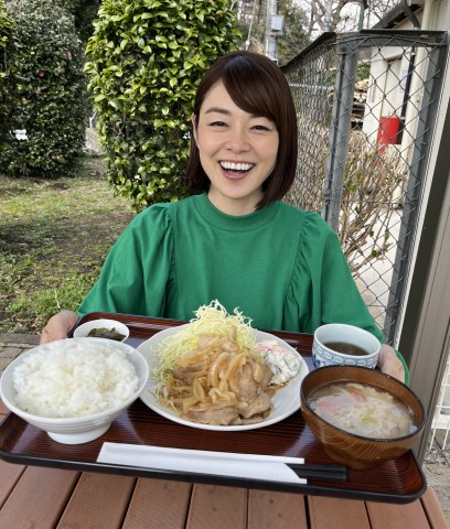 ボリューム満点！ブランド豚を使った定食！谷田部東PA 下り「しょうが焼き定食」