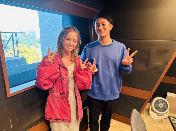 千葉ロッテマリーンズ 小島和哉投手と、Dream Amiさんの話を盗み聞き・・・野球選手とシンガーの深夜の異業種トーク！