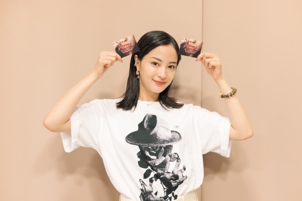 広瀬すずの「よはくじかん」広瀬すずの「よはくじかん」6AuDee（オーディー）