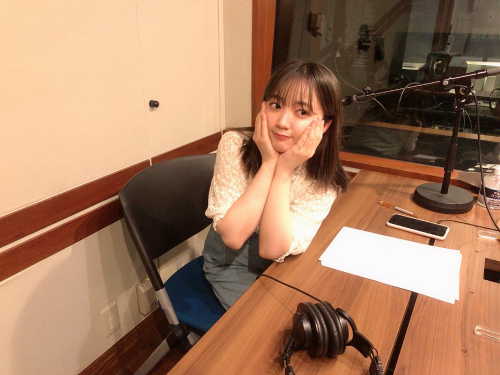 伊藤彩沙、スイーツを大いに語る！！一人称ってどうしてますか？