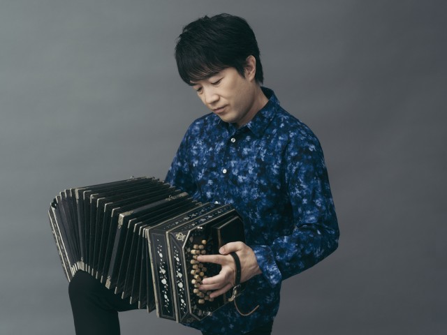 小松亮太_アー写.jpg