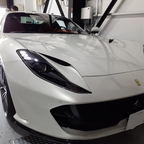 #19 フェラーリ 812 GTS