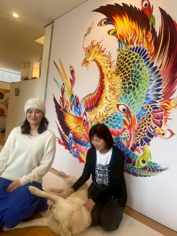 Xmasモードの朝みみ！書家、芸術家の紫舟さんのアトリエにて～vol.2  &ldquo;プレシャス・ファミリー&rdquo; である イングリッシュゴールデンレトリーバーのルーくんも参加してくれました～