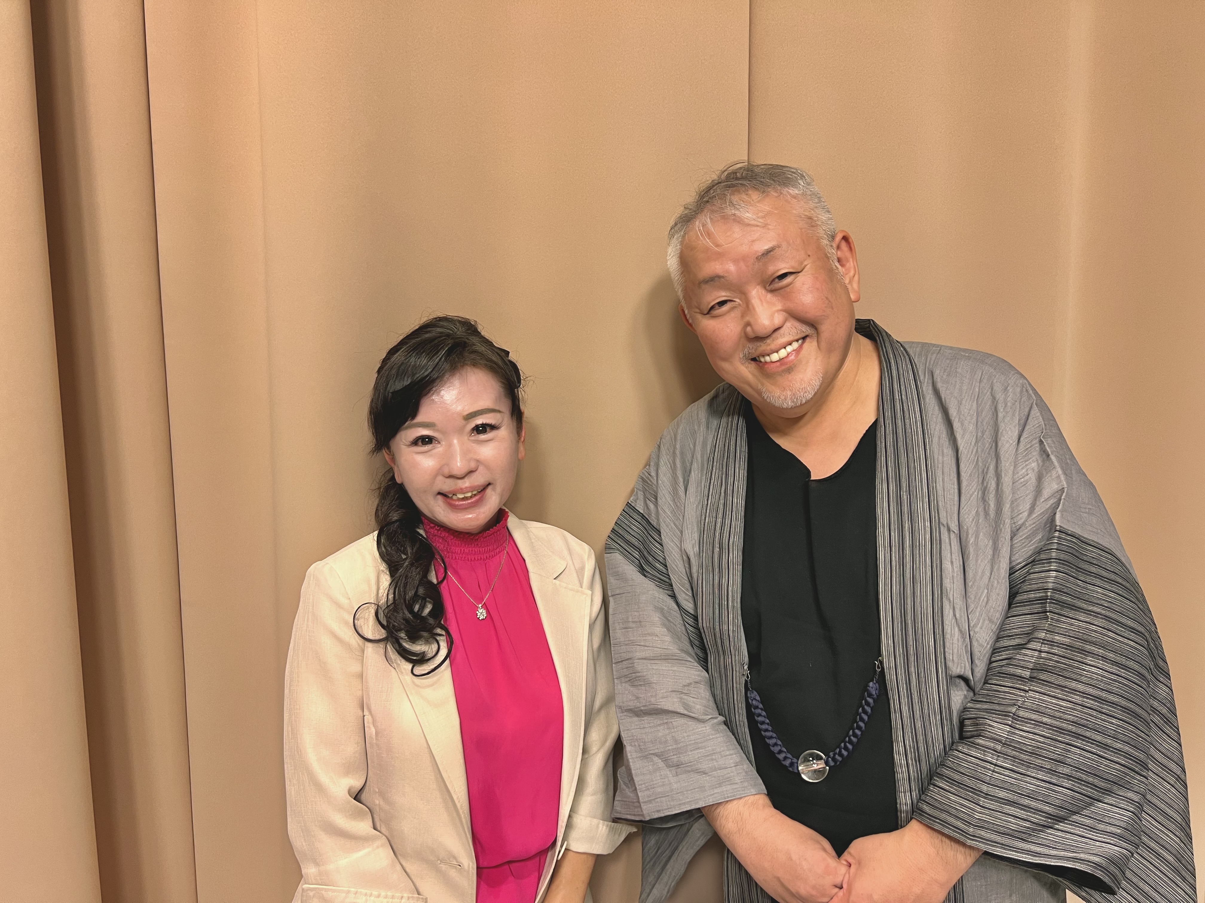 今日の格言は 「“笑い”はお日様。お日様が出ないと、みんな心が枯れてしまいますよ。」 