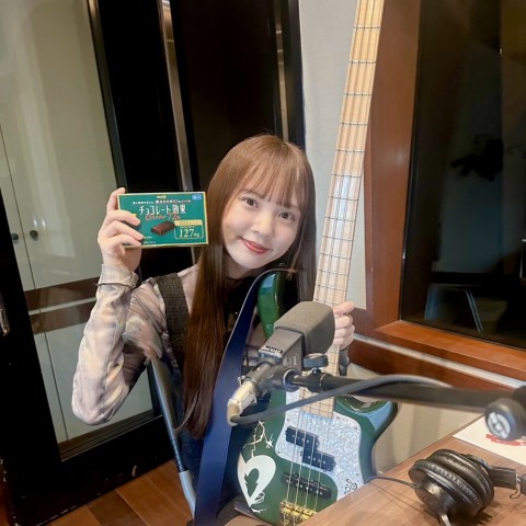 「このベースがすごい！」リスナー部員からいただいたリクエスト曲をもとに、MINA部長が解説！ #MINAの軽音部 で感想を呟いてね！