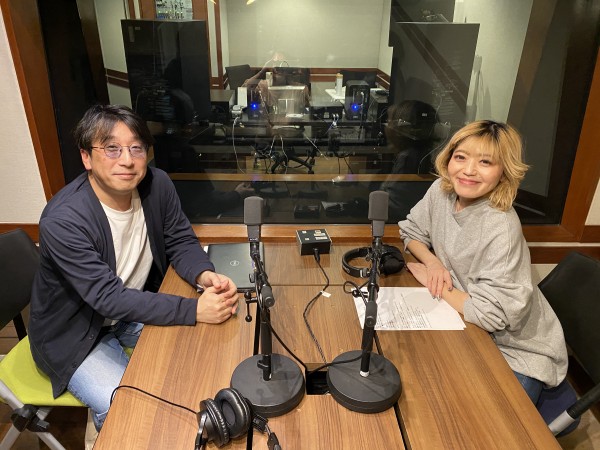 元・本屋の新井、スナックのママになる。元書店員でラジオ出演も豊富な田口幹人さんがゲスト！ラジオと本の親和性を語る！！AuDee（オーディー