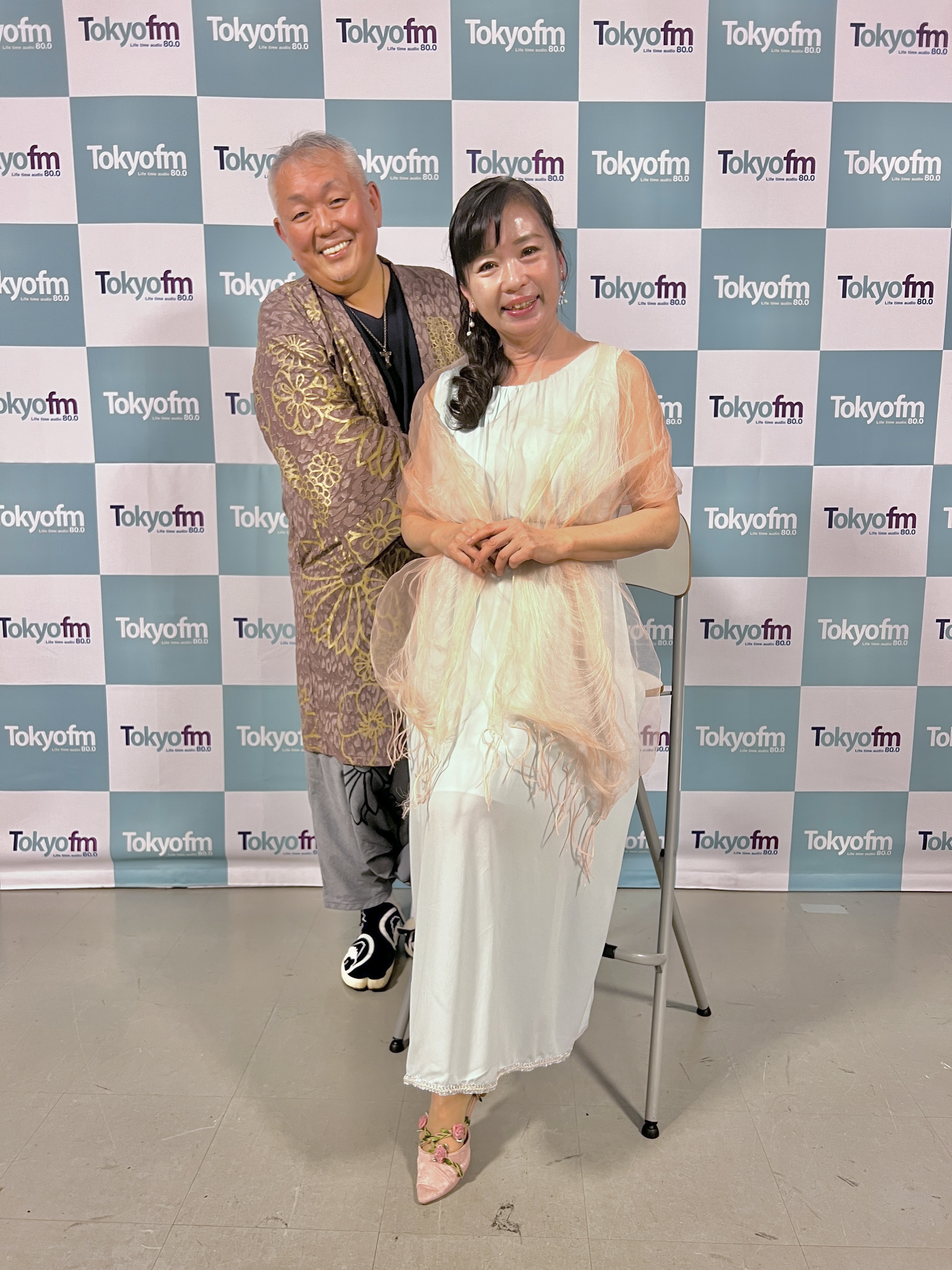 今日の格言は 「人間関係円滑のコツは、肉の目で見ない事。魂の視点で視ましょう。」