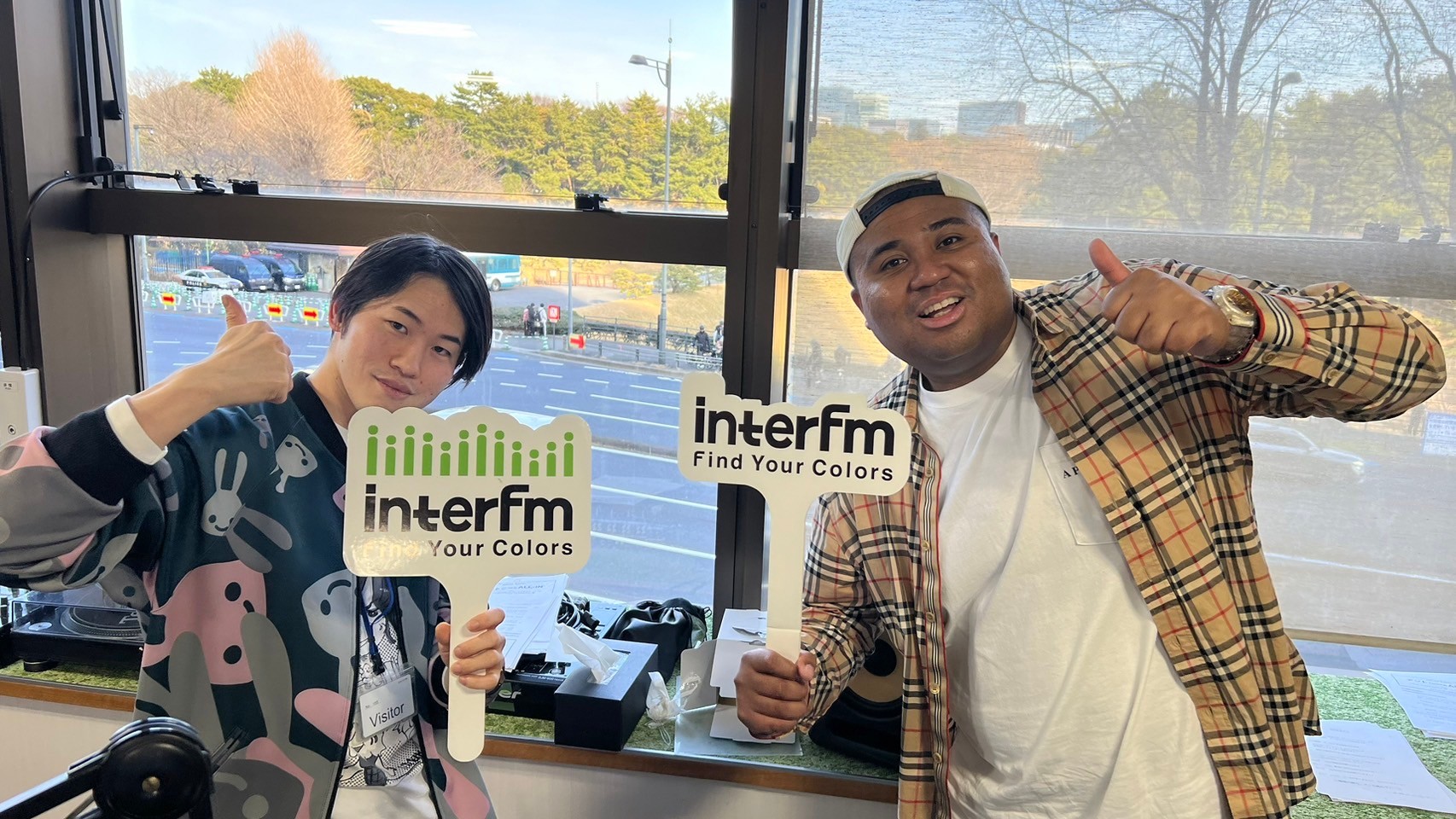 2/9 犬にアレを噛まれて！大ピンチ！！【ゲスト：漫画家　やしろあずきさん】